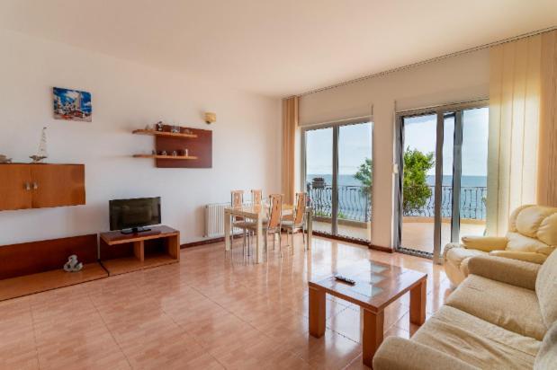 קוסטינסטי Vila Rasarit De Soare מראה חיצוני תמונה