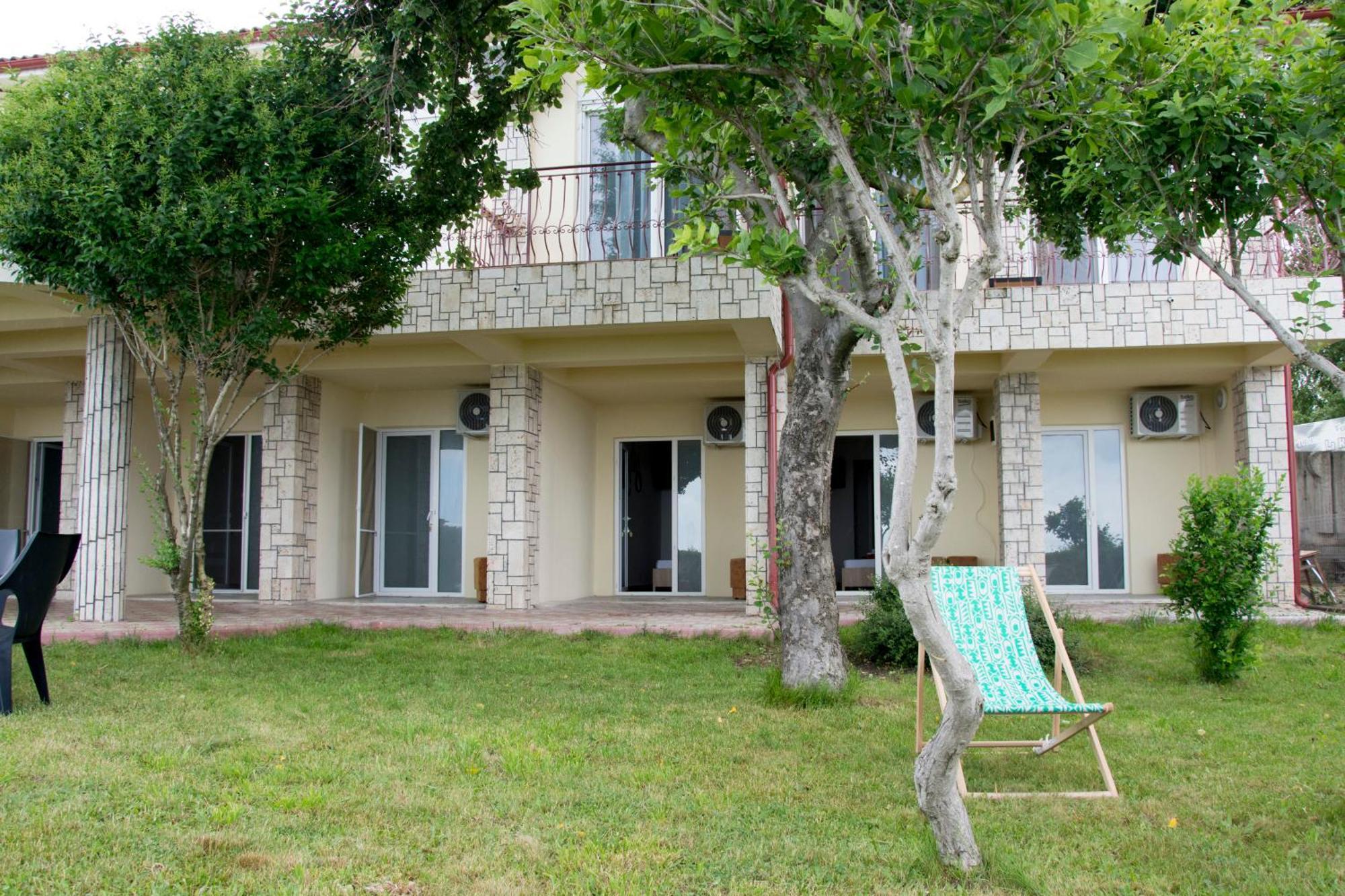 קוסטינסטי Vila Rasarit De Soare מראה חיצוני תמונה
